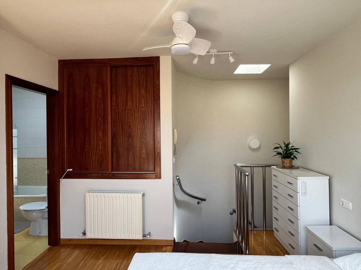 Duplex Calle Cuba Хихон Экстерьер фото